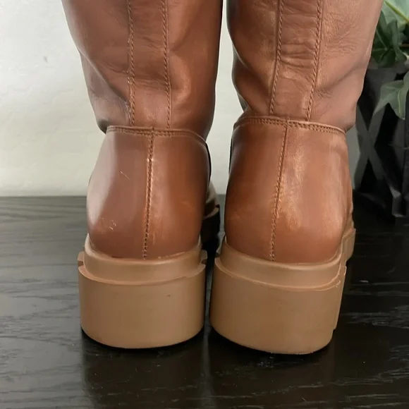 FREE PEOPLE Brooks Caramel Tall Boots size 39 Leather Lug heels combat boots. - Picture 10 of 16
